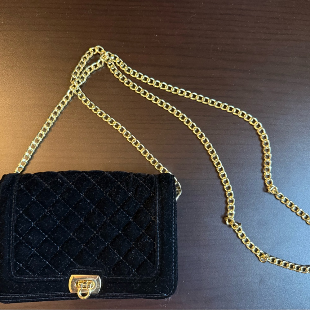 Black and Gold Quilted Crossbody Bag with Chain